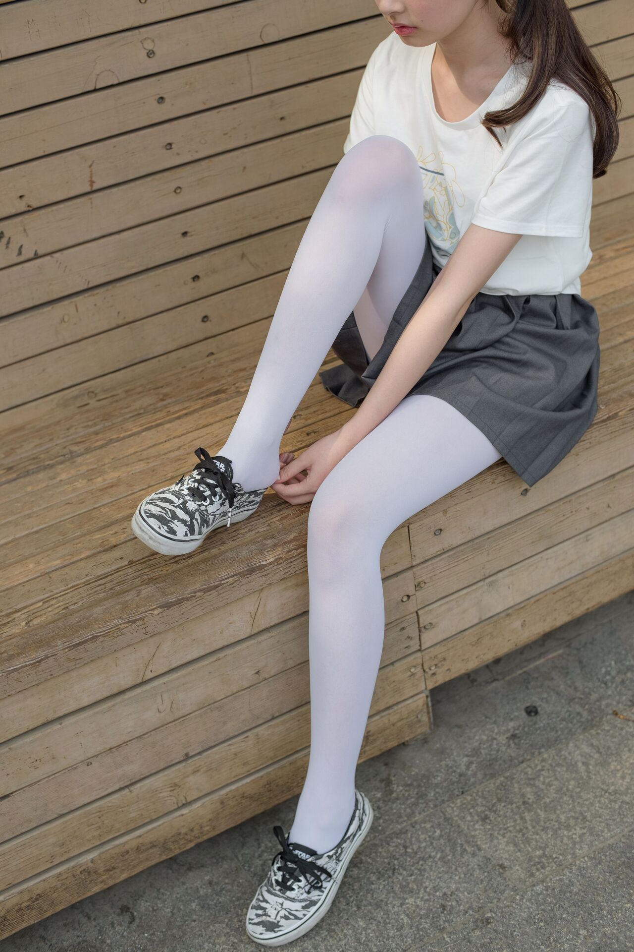 丝袜美腿预览图