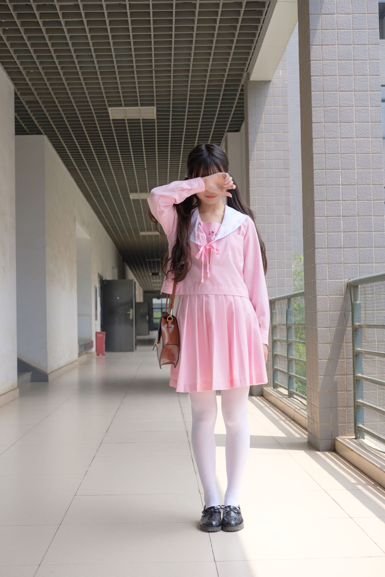 丝袜美腿预览图