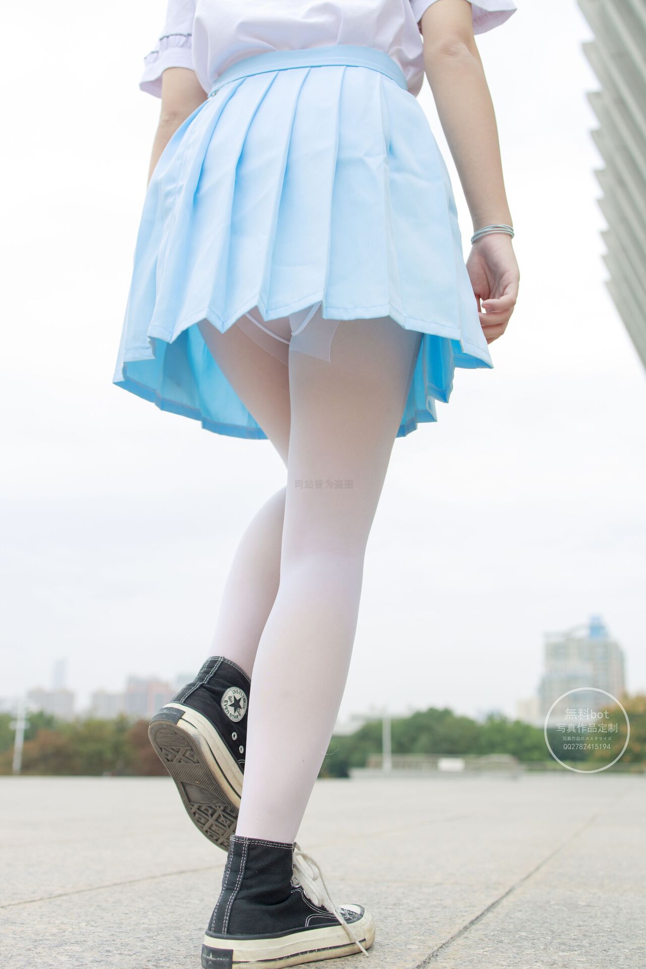 丝袜美腿预览图