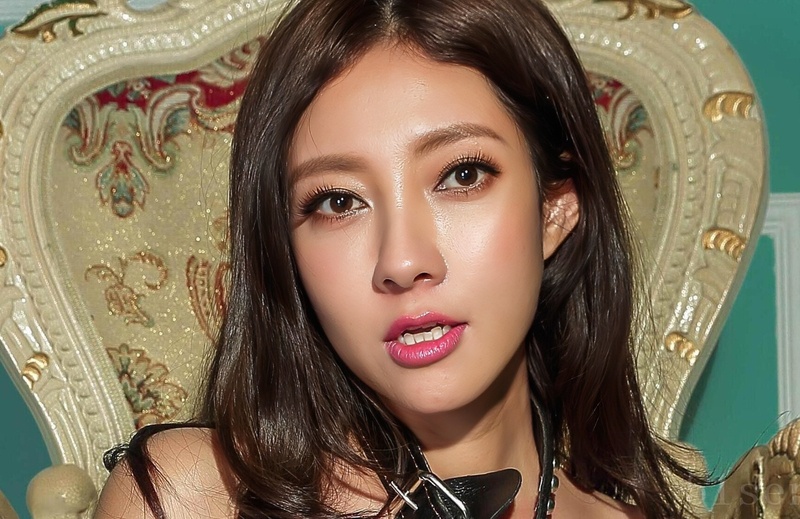  [AISS爱丝] 01.12 钻石版：F6002《松果儿钻石特辑》