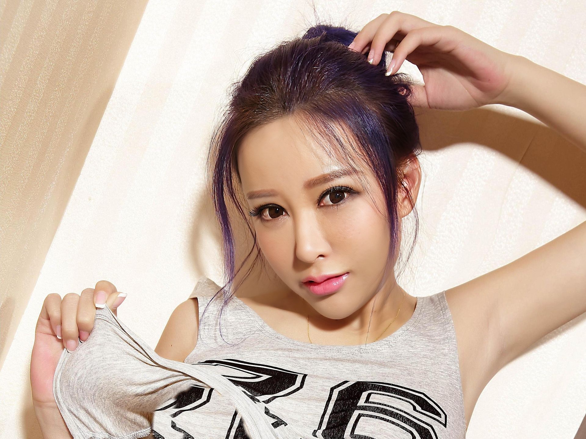 丝袜美腿预览图